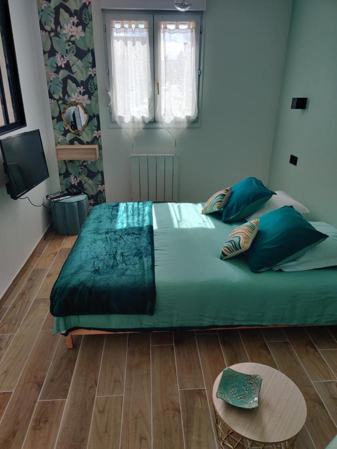 Le Nenuphar Apartment Вернон Екстериор снимка