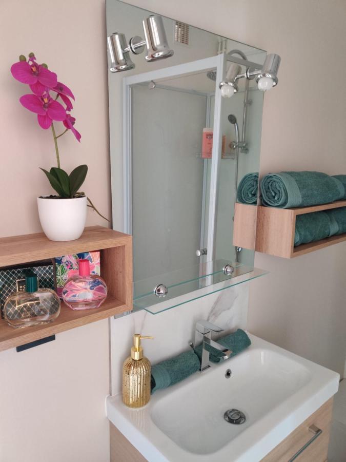 Le Nenuphar Apartment Вернон Екстериор снимка